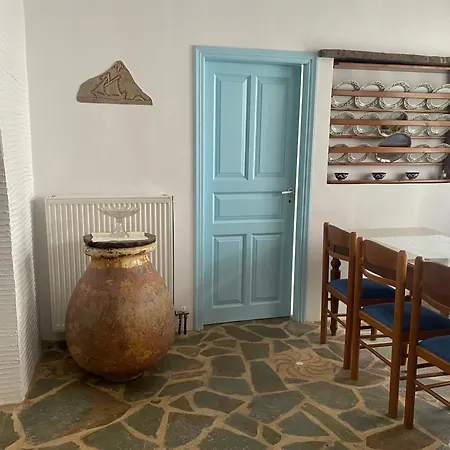 Traditional Stone House - Tarabados Tinos Apartament *