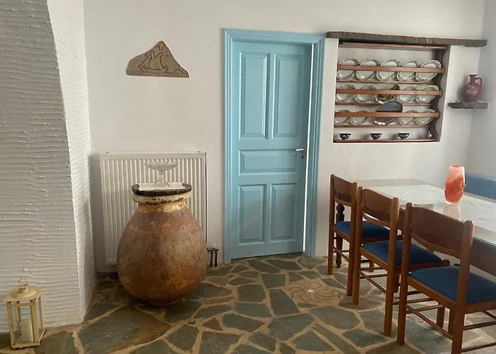 Traditional Stone House - Tarabados Tinos Apartament *