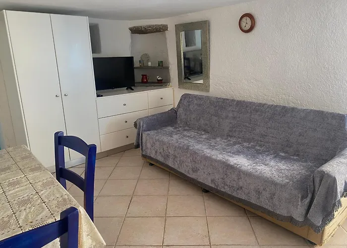 Traditional Stone House - Tarabados Tinos Apartament