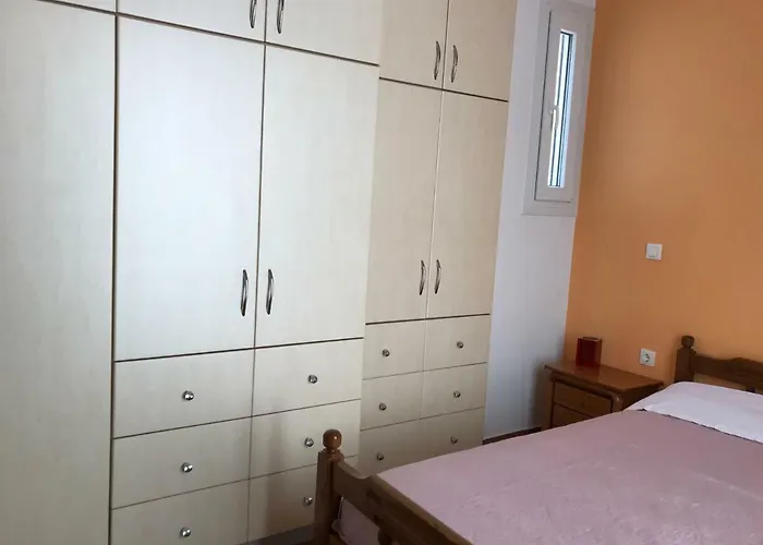 Traditional Stone House - Tarabados Tinos * Kámbos